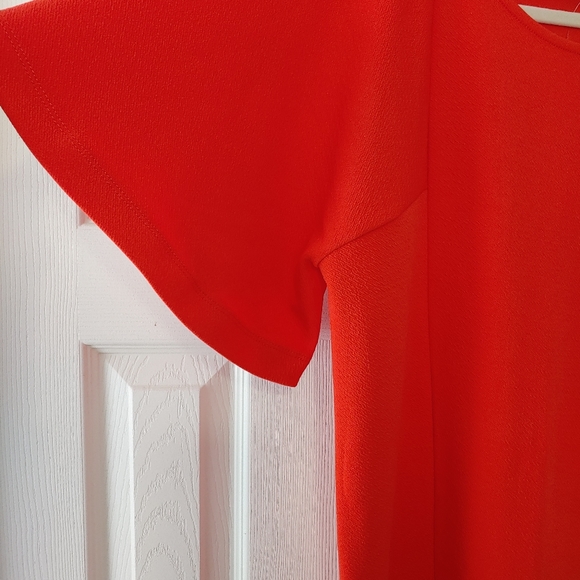 Dress - Picture 2 of 5